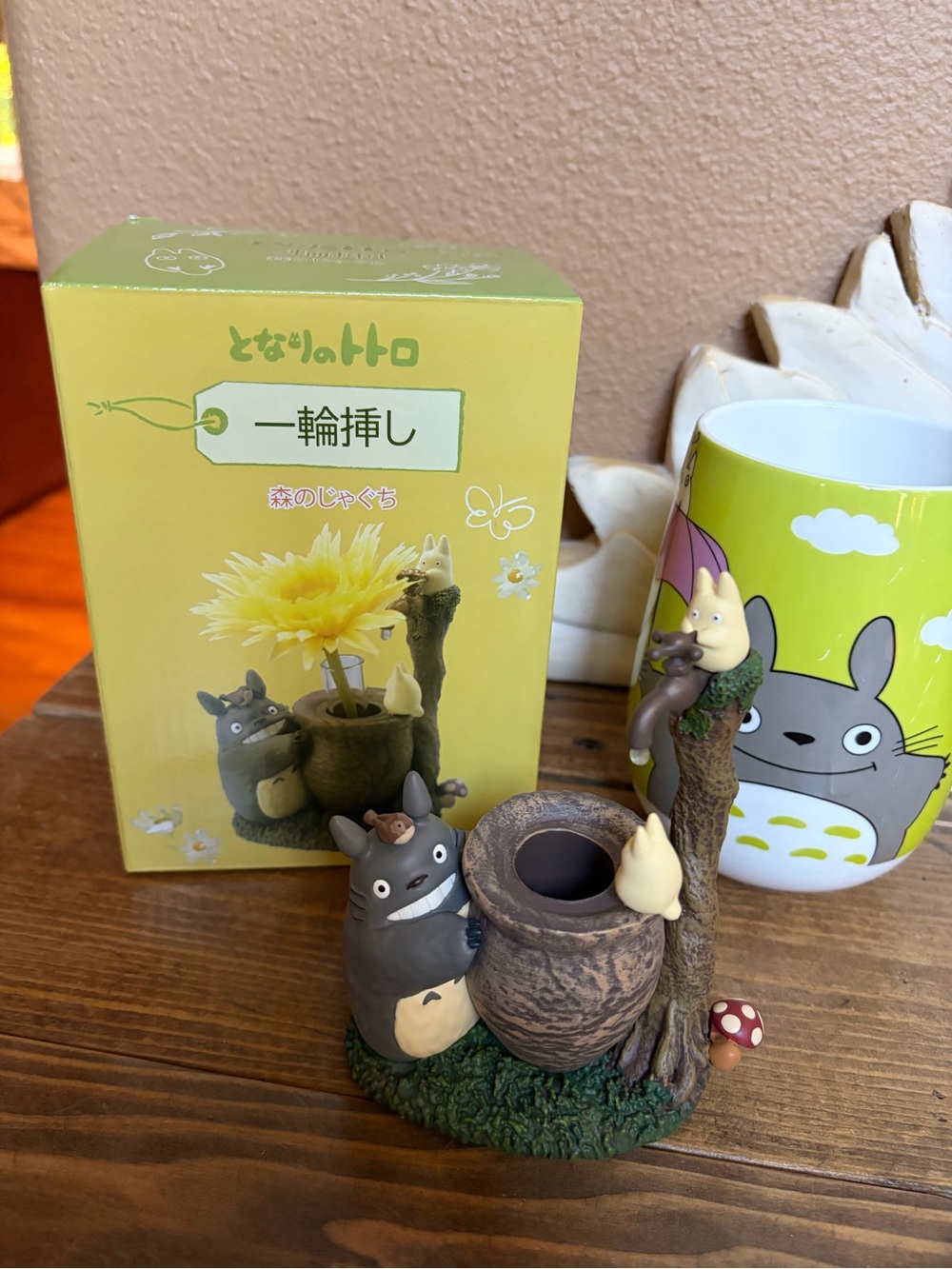 Totoro Flower Vase Holder and My Neighbor Totoro Large Mug